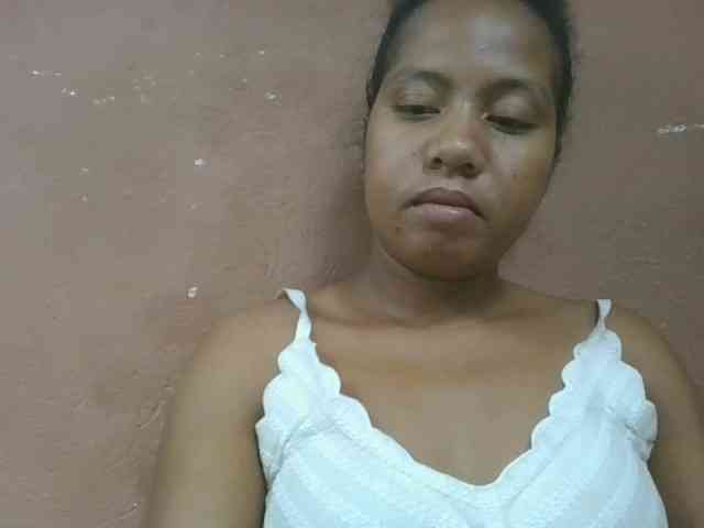 Tharcile webcam