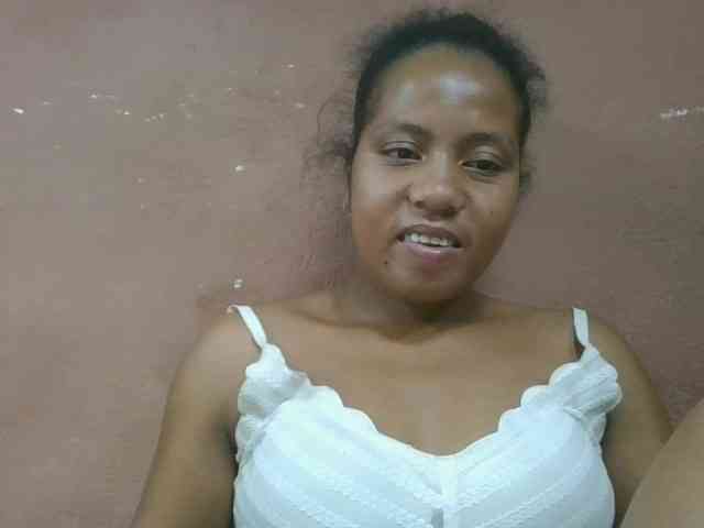 Tharcile webcam