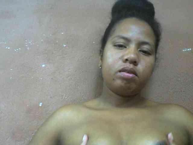 Tharcile webcam