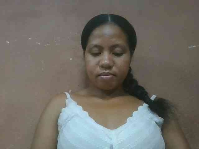 Tharcile webcam