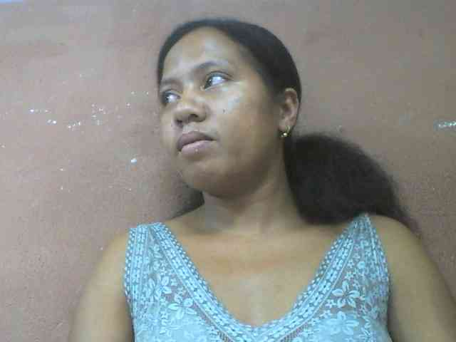 Tharcile webcam