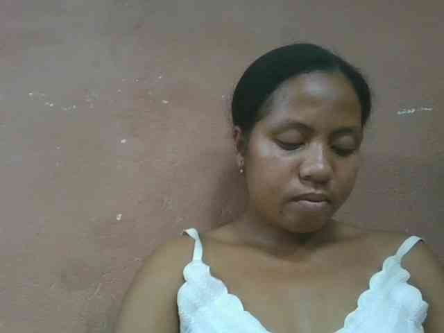 Tharcile webcam