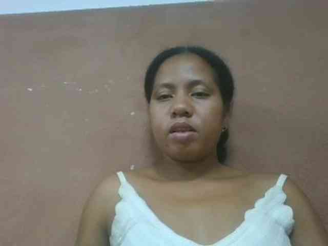 Tharcile webcam