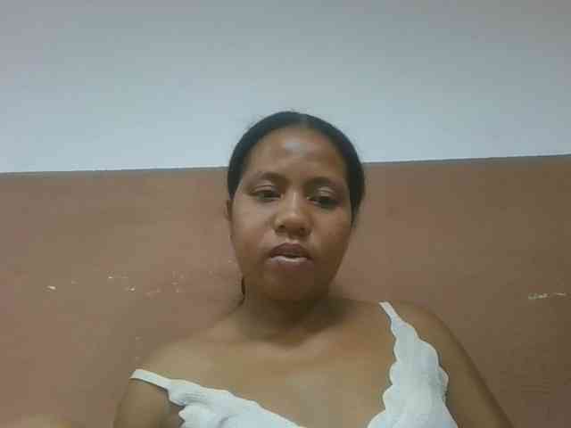 Tharcile webcam