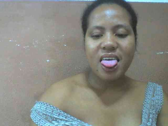 Tharcile webcam