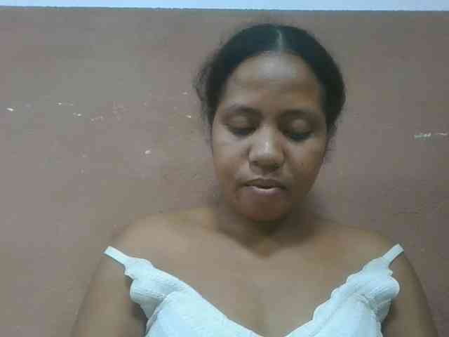 Tharcile webcam