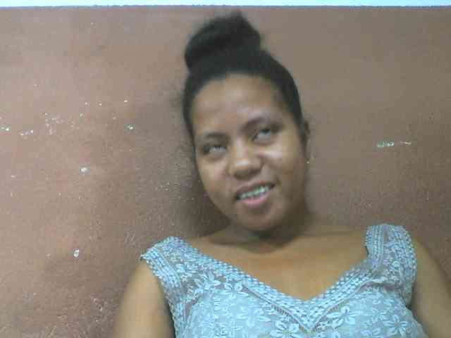 Tharcile webcam