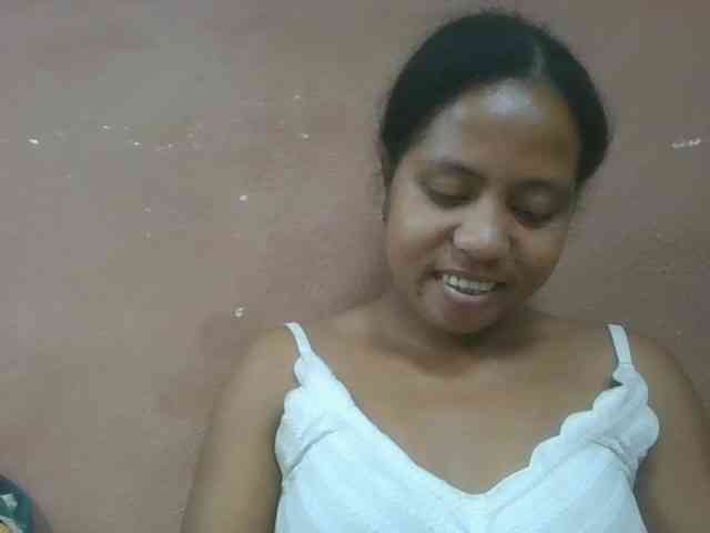 Tharcile webcam