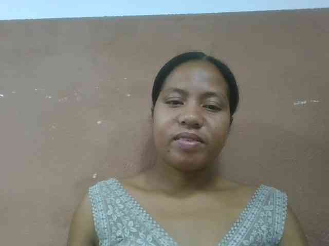 Tharcile webcam