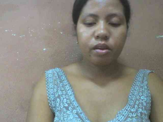 Tharcile webcam