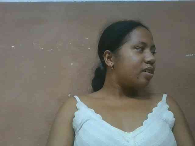 Tharcile webcam