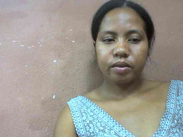 Tharcile webcam