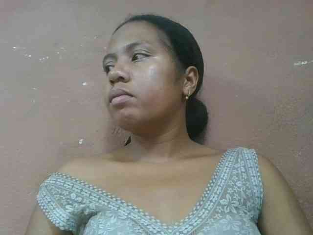 Tharcile webcam