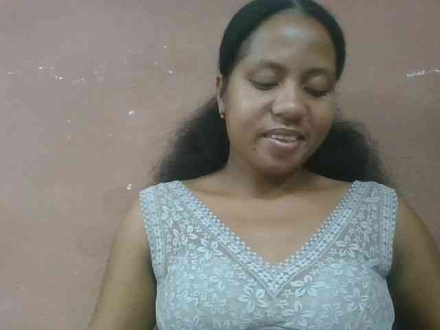 Tharcile webcam