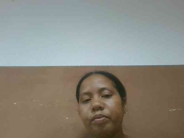 Tharcile webcam
