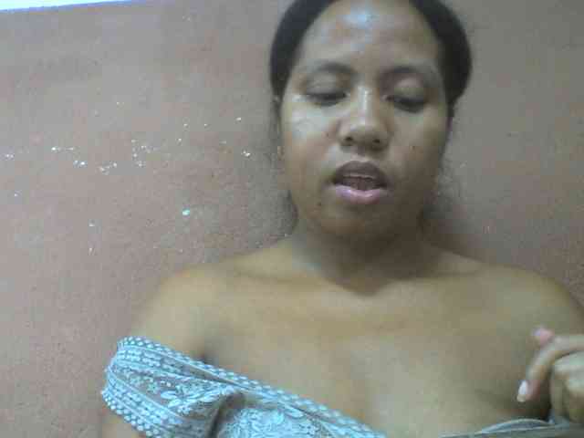 Tharcile webcam
