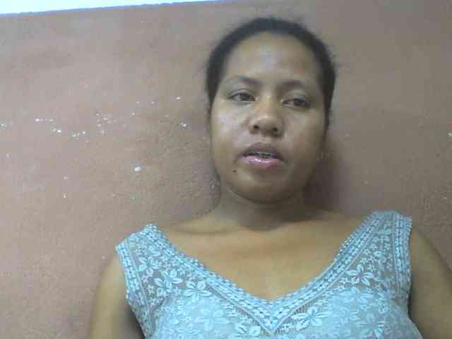 Tharcile webcam