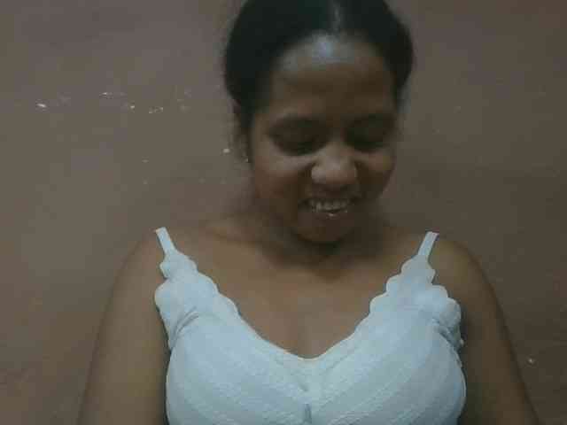 Tharcile webcam