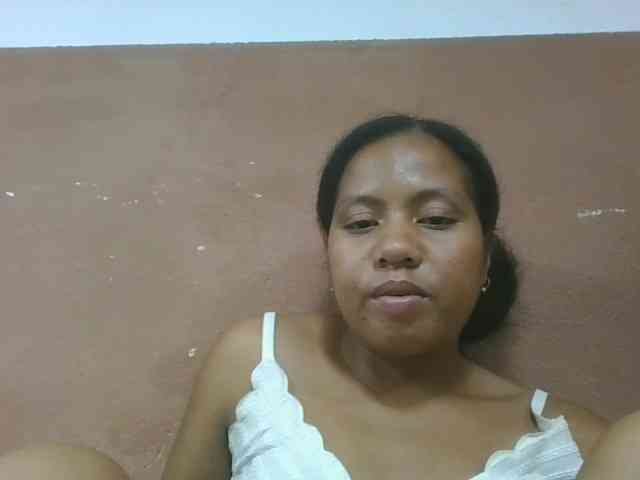 Tharcile webcam