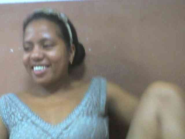 Tharcile webcam