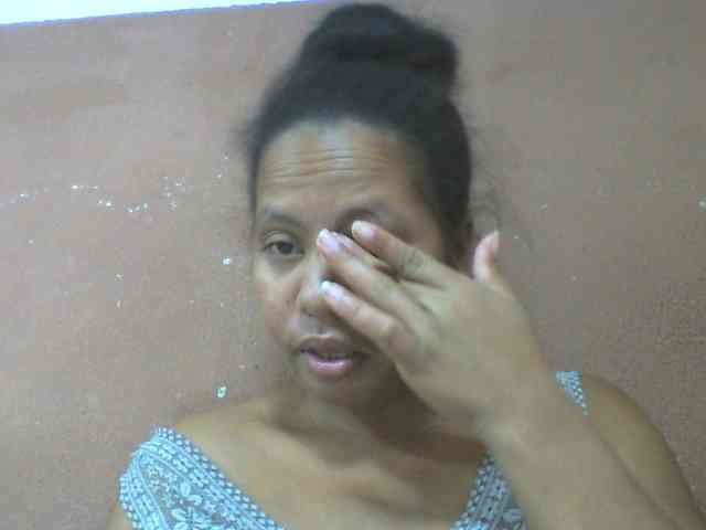 Tharcile webcam
