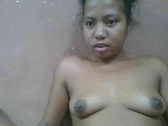 Tharcile webcam