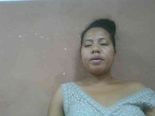 Tharcile webcam