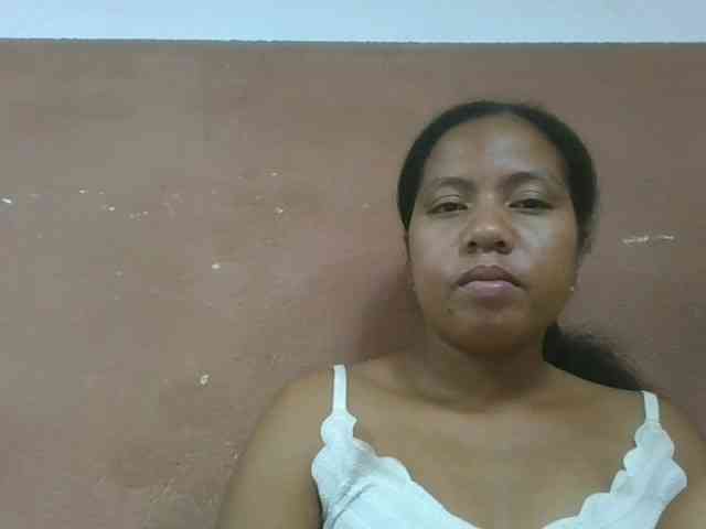 Tharcile webcam