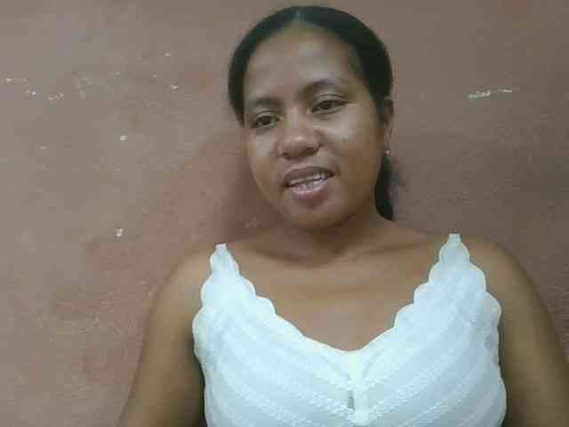 Tharcile webcam