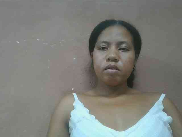 Tharcile webcam