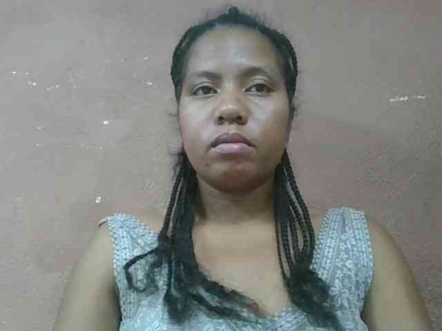 Tharcile webcam