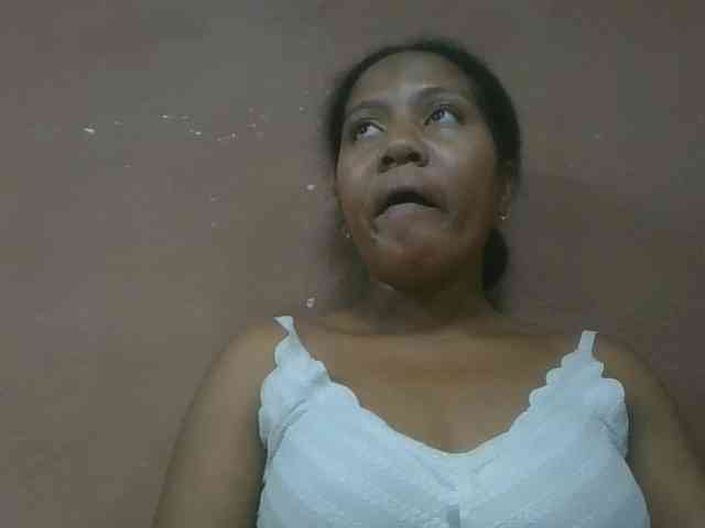Tharcile webcam