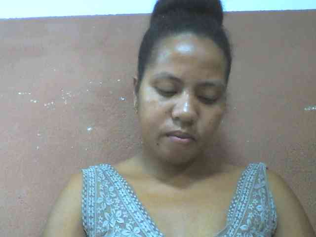 Tharcile webcam
