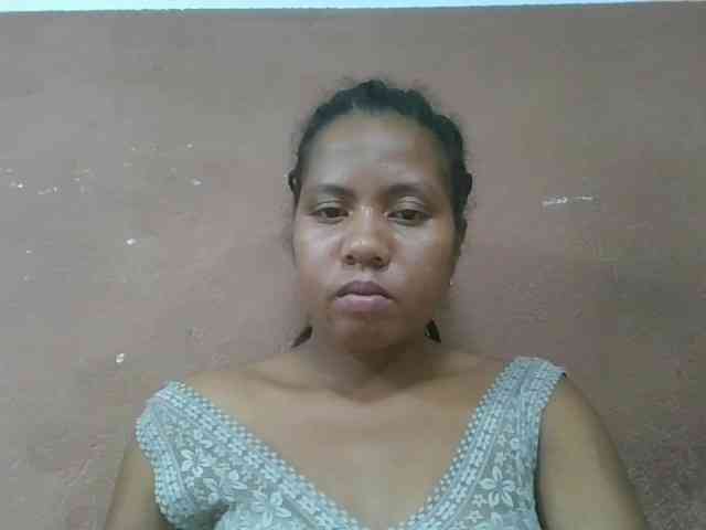 Tharcile webcam