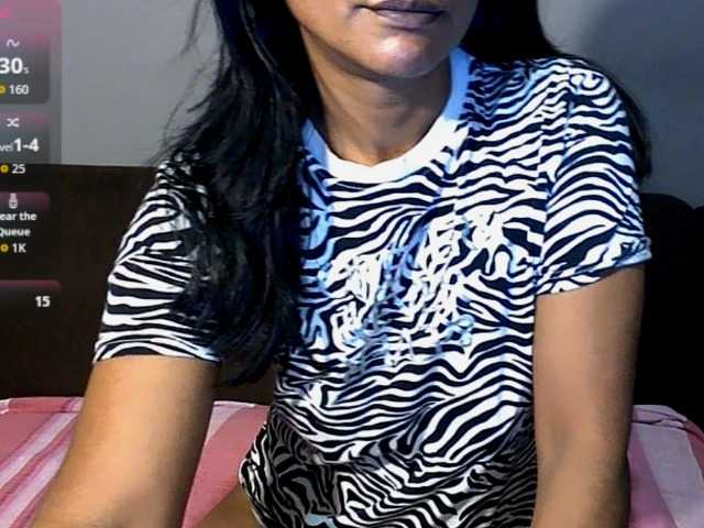 natashadil live cam on BongaCams