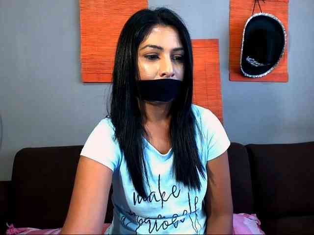natashadil webcam