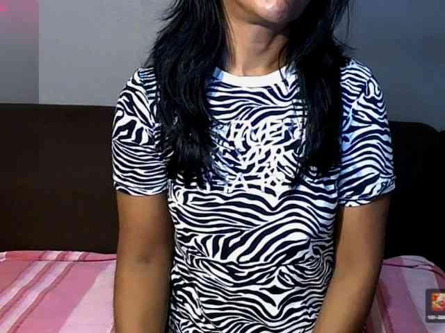 natashadil webcam