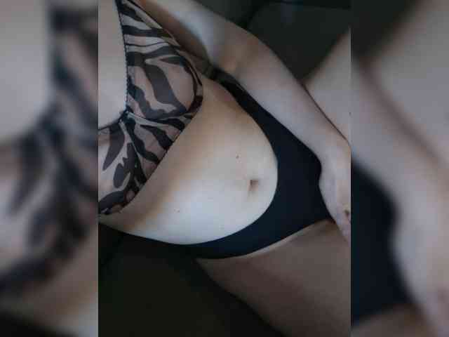 1mAngel Live Webcam on BongaCams