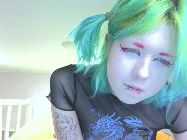 LittleKittenStar live cam on BongaCams