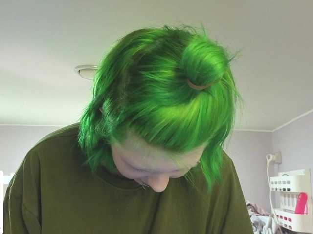 LittleKittenStar live cam on BongaCams