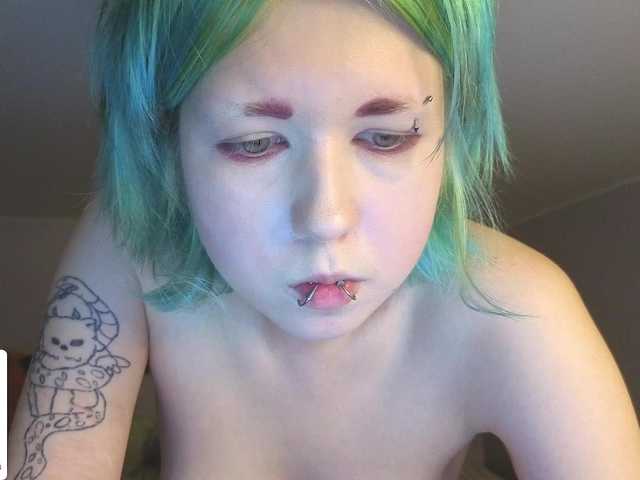 LittleKittenStar live cam on BongaCams