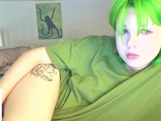 LittleKittenStar live cam on BongaCams
