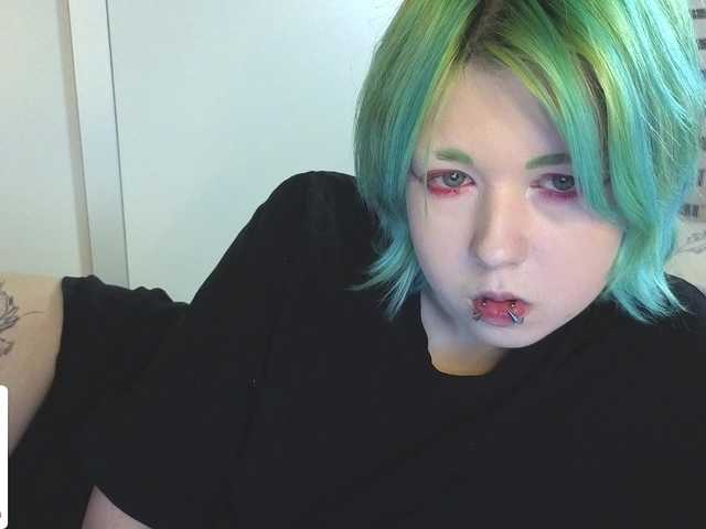 LittleKittenStar live cam on BongaCams