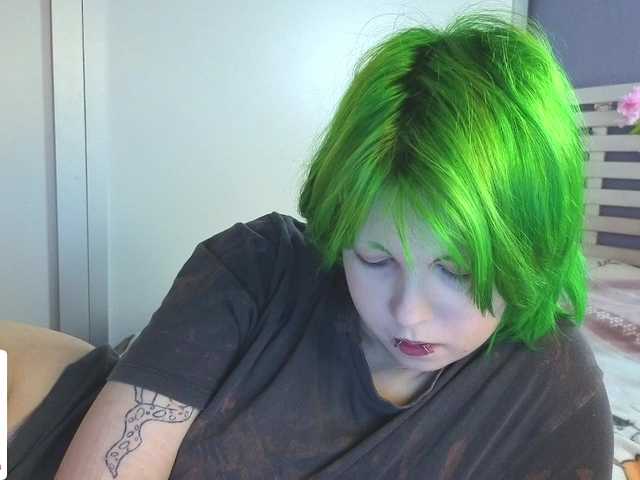 LittleKittenStar live cam on BongaCams
