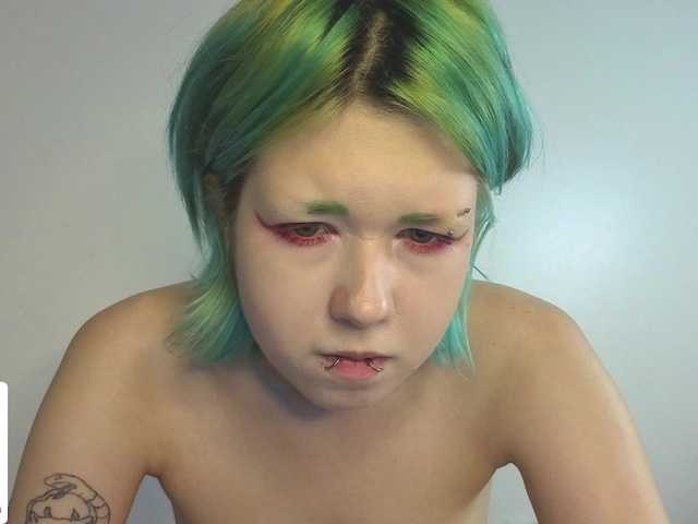 LittleKittenStar live cam on BongaCams