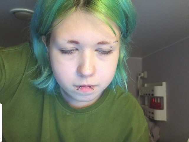 LittleKittenStar live cam on BongaCams