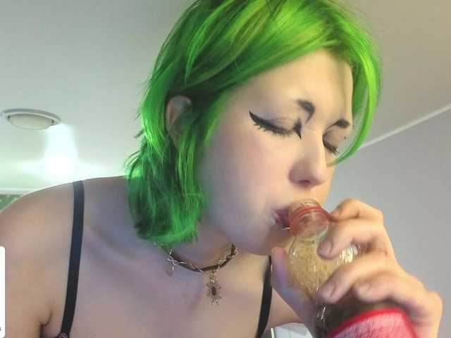 LittleKittenStar live cam on BongaCams