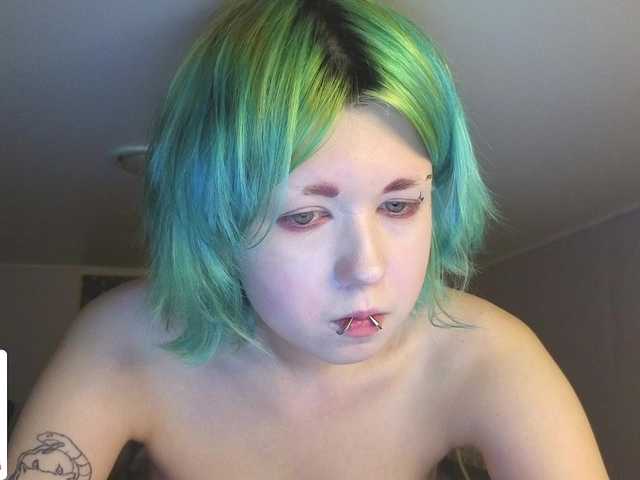 LittleKittenStar live cam on BongaCams