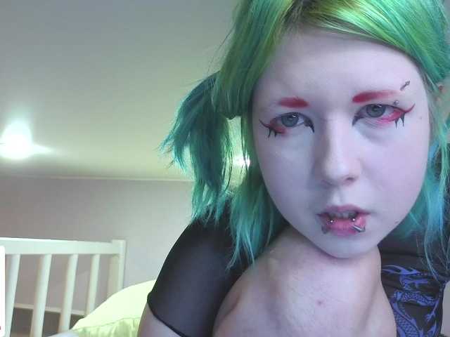 LittleKittenStar live cam on BongaCams