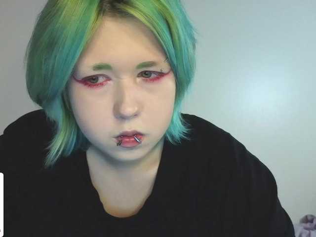 LittleKittenStar live cam on BongaCams